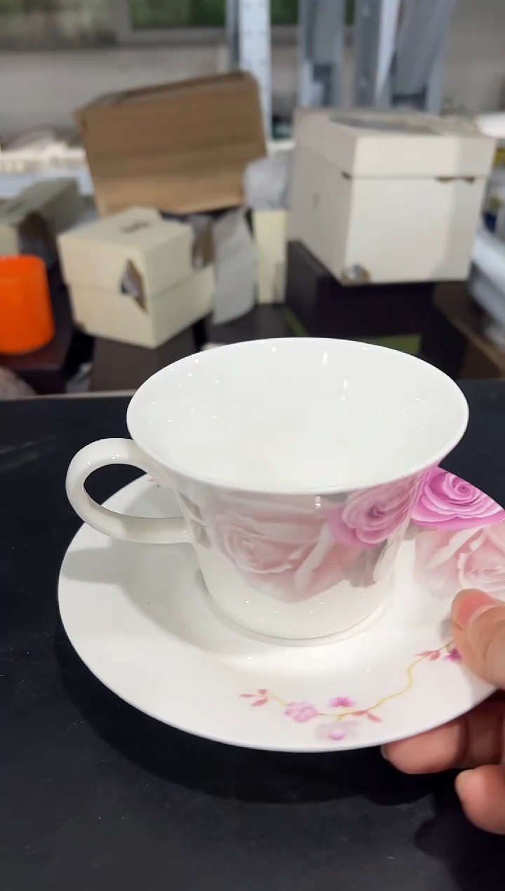 杯子骨瓷咖啡杯一套加勺子