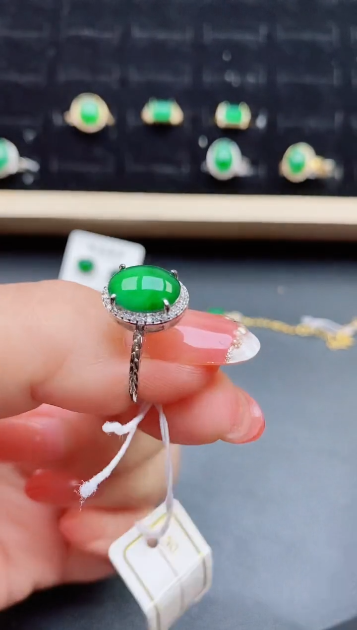 【闪购商品】翡翠戒指银S925镶嵌12121