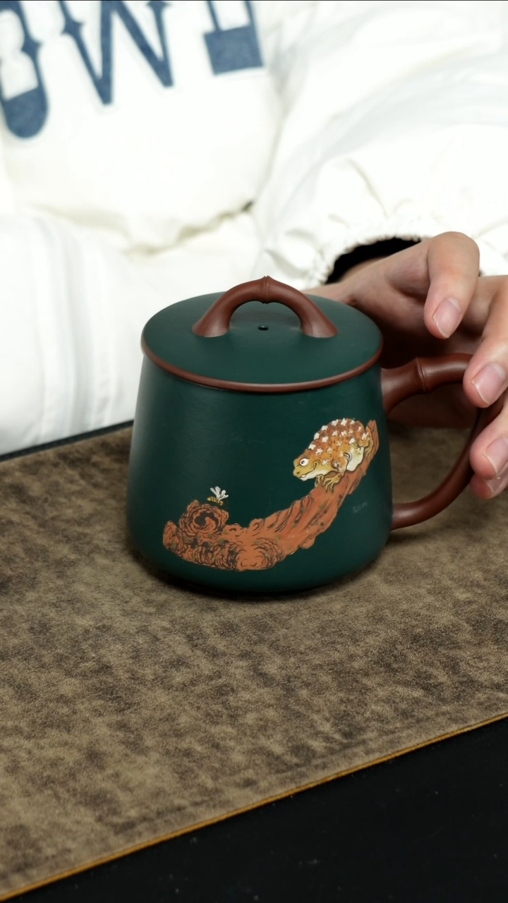 【闪购商品】紫砂茶壶紫泥粉浆金蟾盖杯