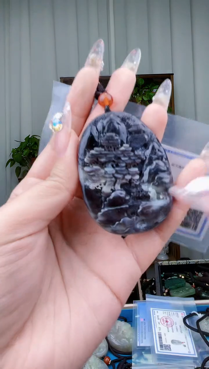 【闪购商品】和田玉挂件未镶嵌拍一发一，多样性发货！