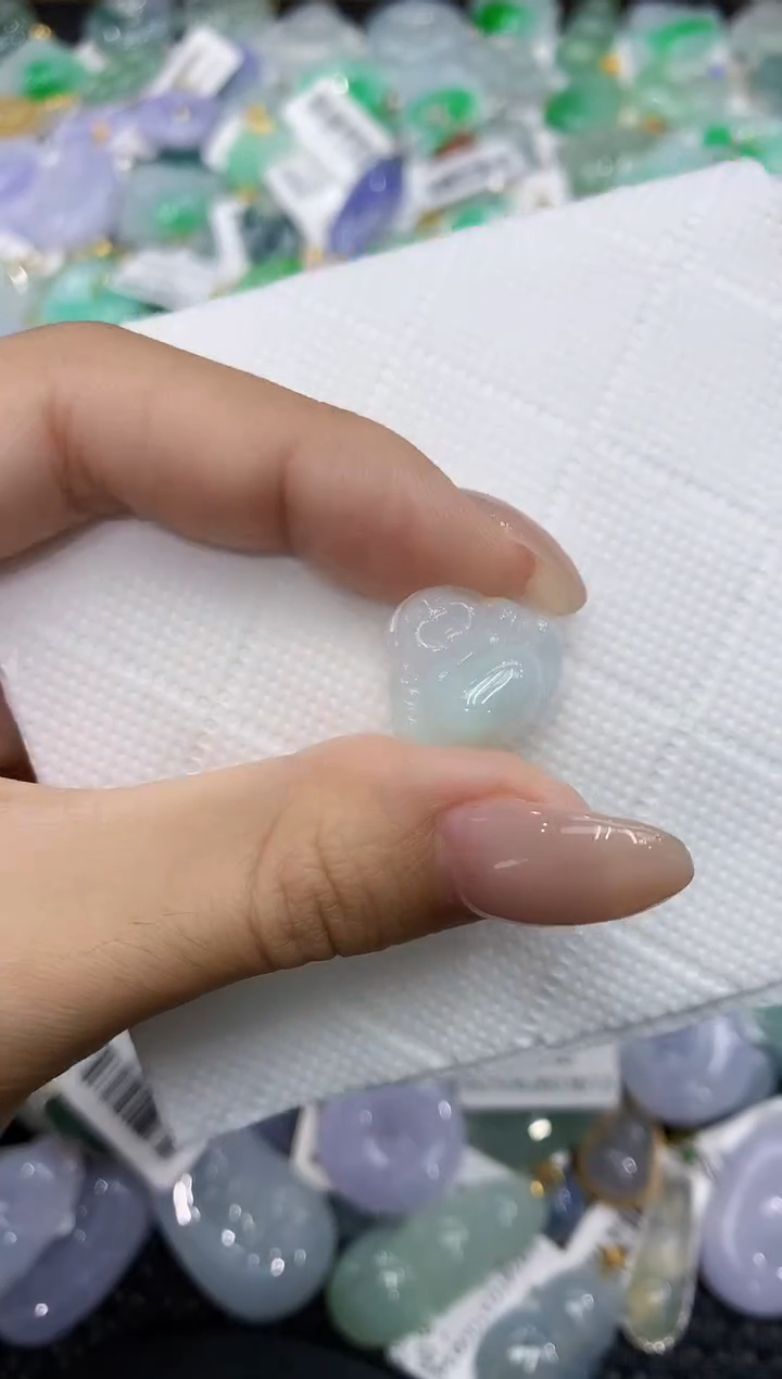 翡翠未镶嵌颈饰111111111111