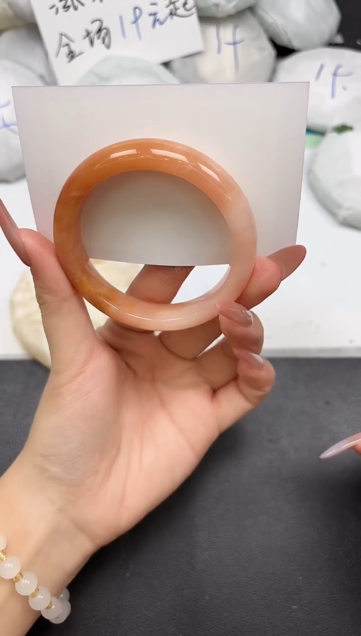 未镶嵌手镯石英质玉207-53