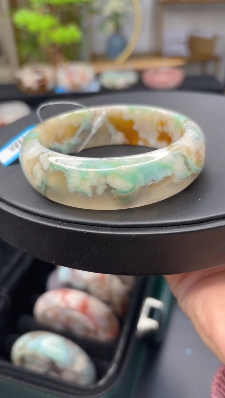 【闪购商品】石英质玉手镯未镶嵌C424(59圈)