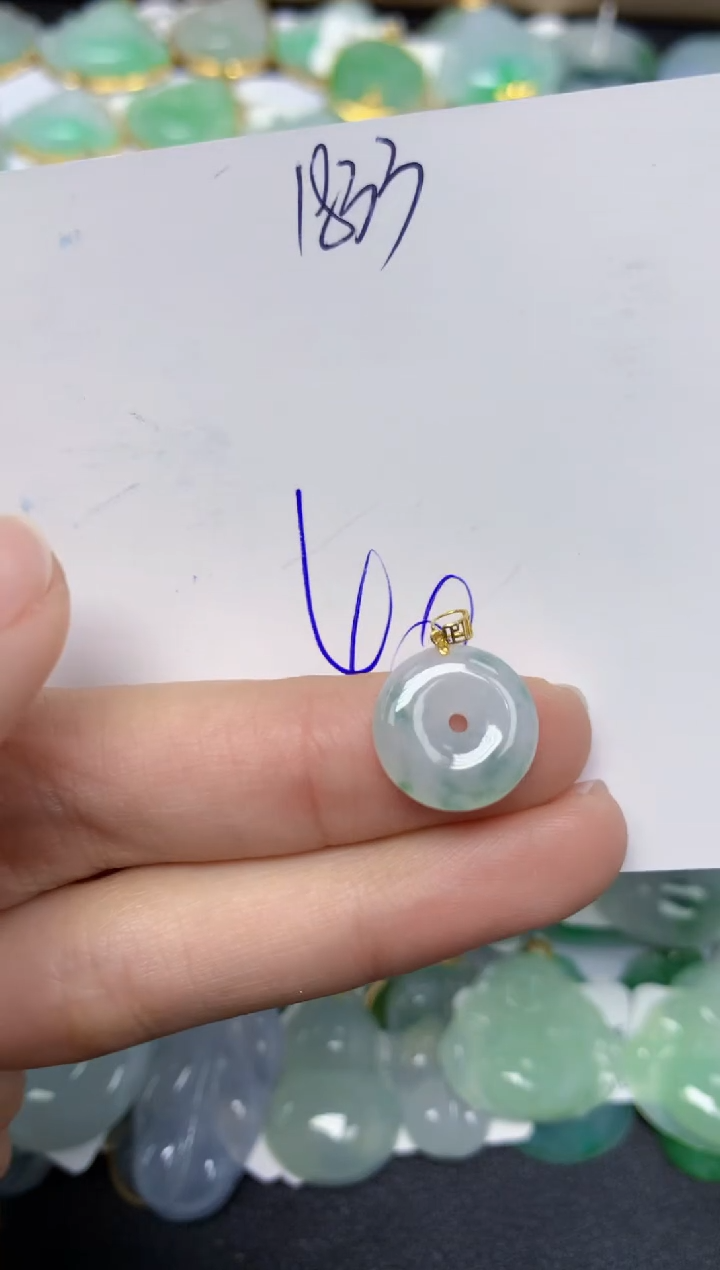 【闪购商品】翡翠颈饰18K金镶嵌 天然翡翠A货