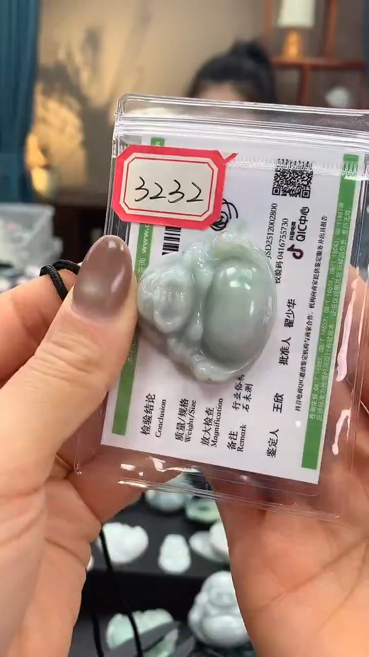 颈饰未镶嵌翡翠佛公3232