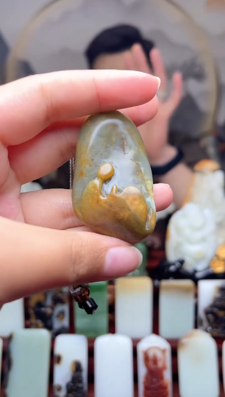 【闪购商品】和田玉吊坠未镶嵌103