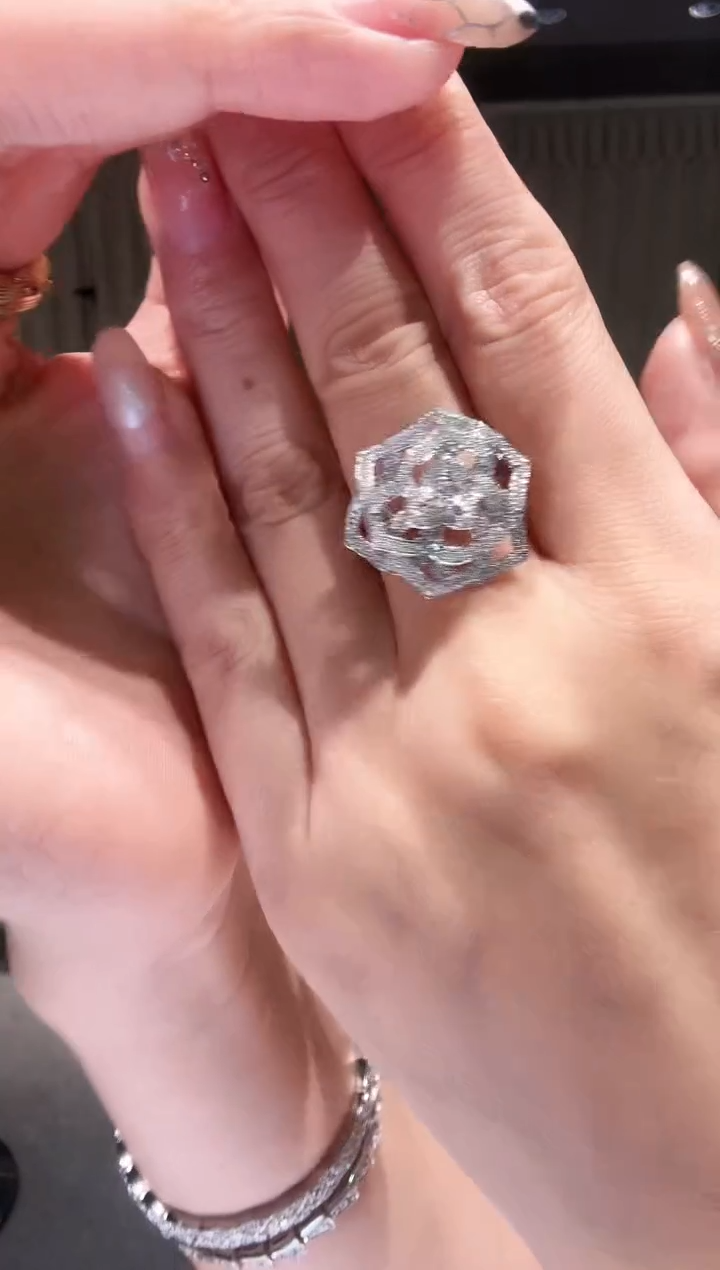 铂Pt950镶嵌戒指钻石AY0415-PT-