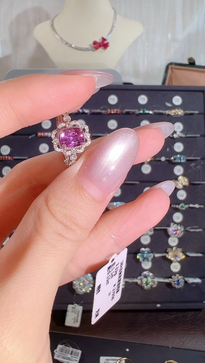 彩色蓝宝石戒指18K金镶嵌BR17139-D#-RGLW#135