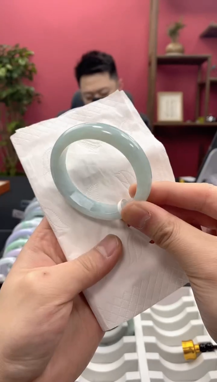 【闪购商品】翡翠手镯未镶嵌000046029