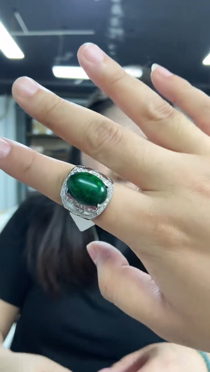 【闪购商品】玛瑙/玉髓戒指未镶嵌多样性发其一，颜色微差