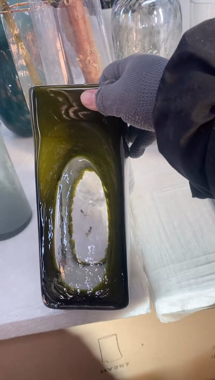 【闪购商品】玻璃129 M1