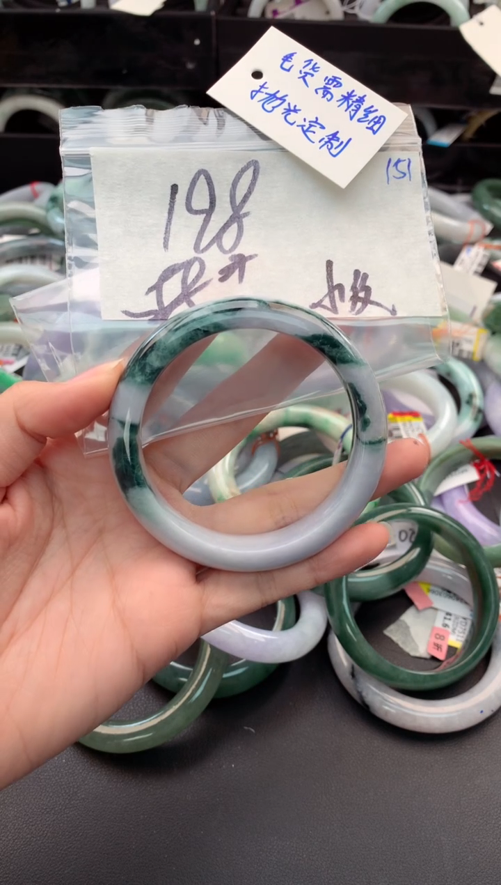 【闪购商品】定制翡翠未镶嵌毛货需精细抛光+多人