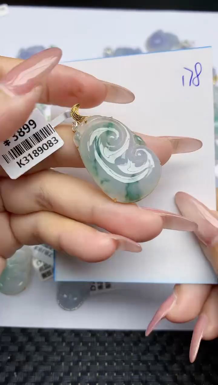 【闪购商品】翡翠颈饰18K金镶嵌天然A货翡翠 178