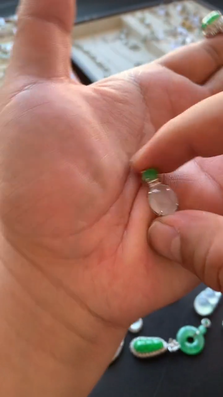 吊坠(不含链)银S925镶嵌翡翠夜*星吊坠