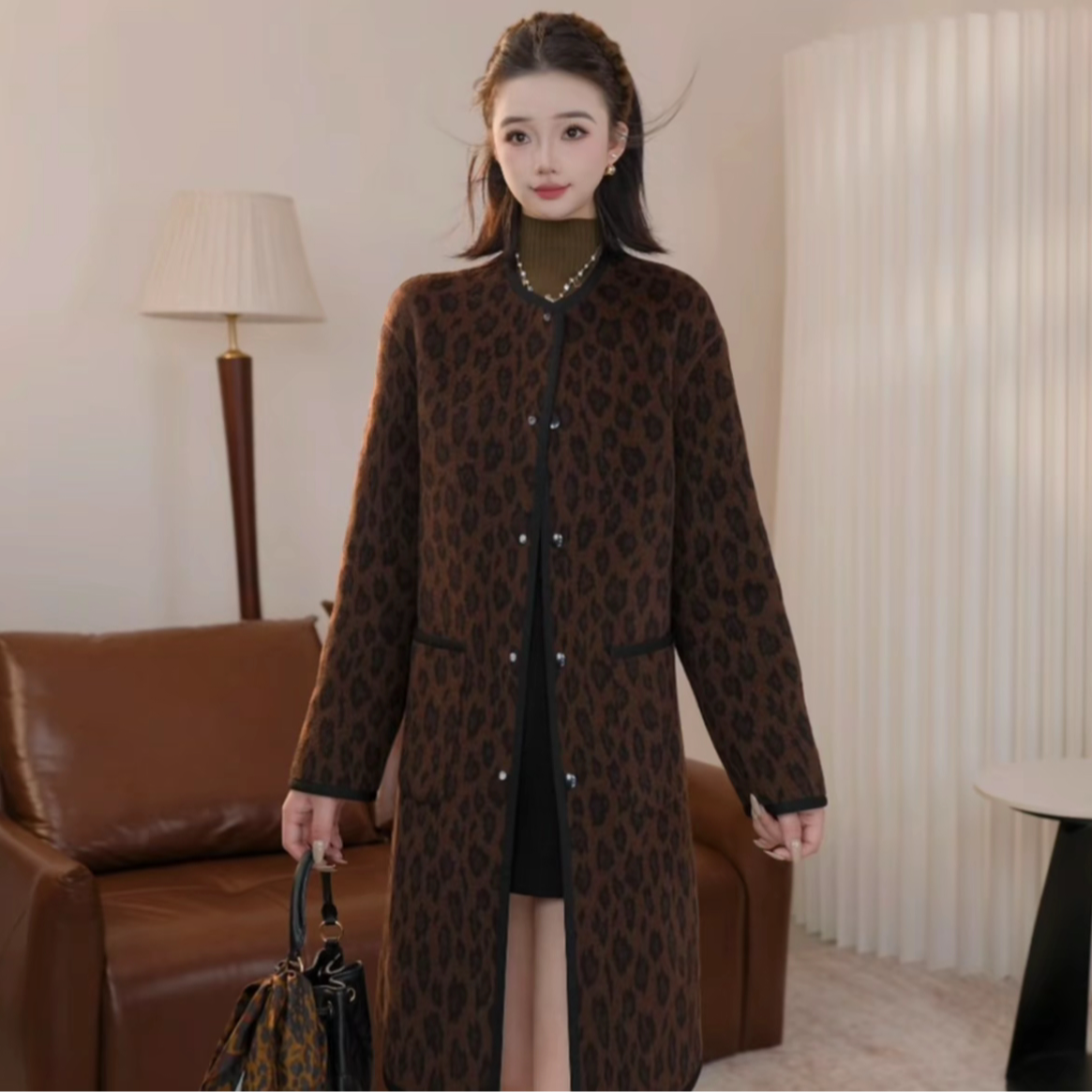 AMASS/阿玛施秋冬新款气质长袖双排扣纯色宽松大衣毛呢外套540052