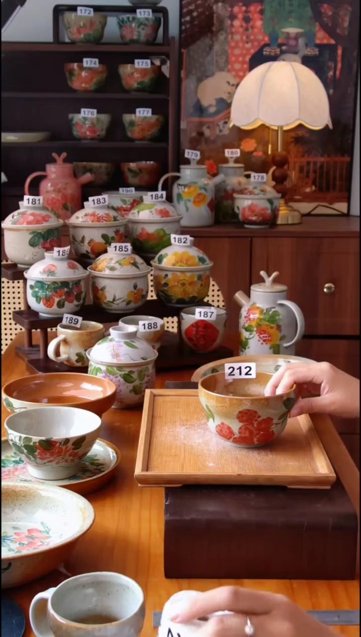 碟景德镇高温釉下彩餐具无铅无镉