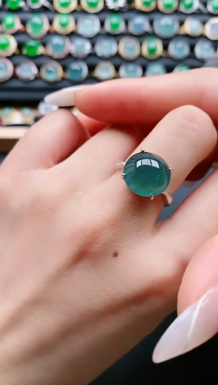 【闪购商品】翡翠戒指银S925镶嵌111111
