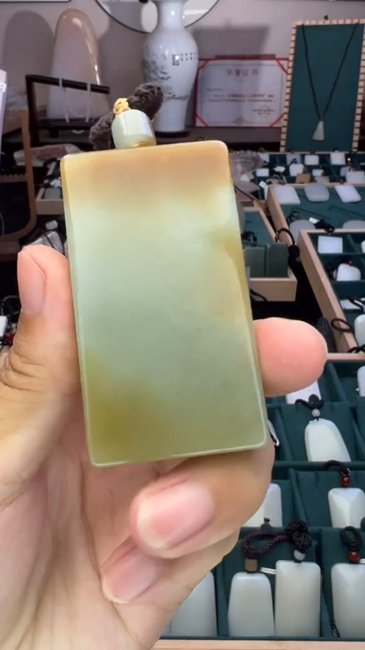 【闪购商品】和田玉颈饰未镶嵌M