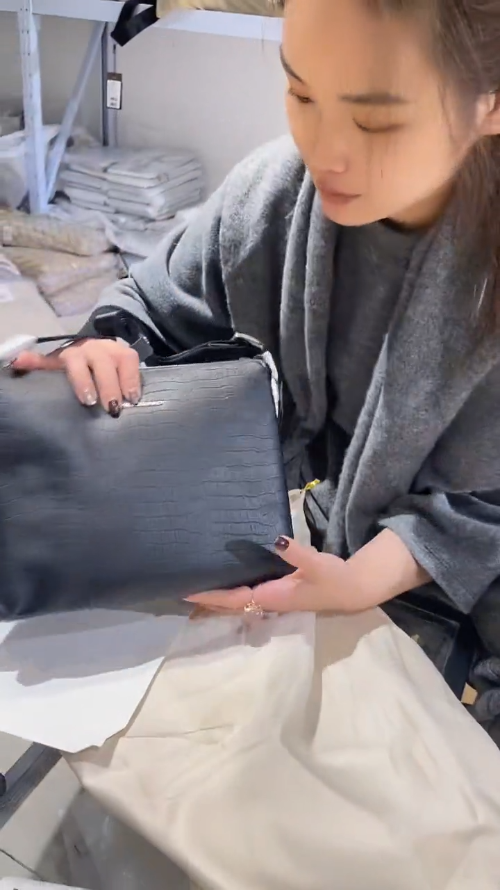 头层牛皮601品牌男包清货中（不要卡单，理性消费）
