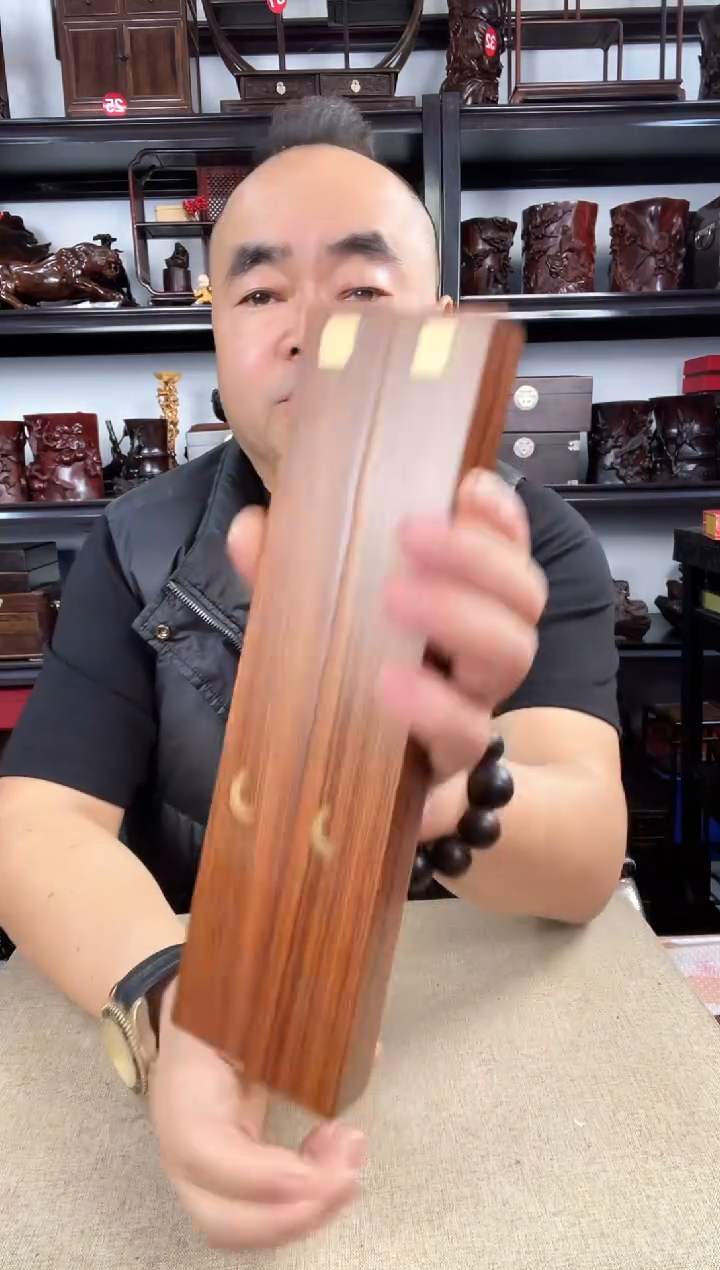 木黄镇尺老李红木工艺品      