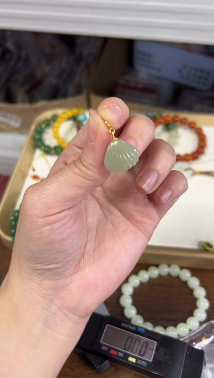 项链银S925镶嵌和田玉孤品和田玉晴水扇贝吊坠[6038]