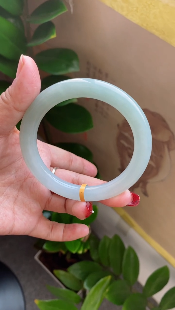 【闪购商品】翡翠手镯未镶嵌（血漏必买）冰胶晴蓝圆条8号