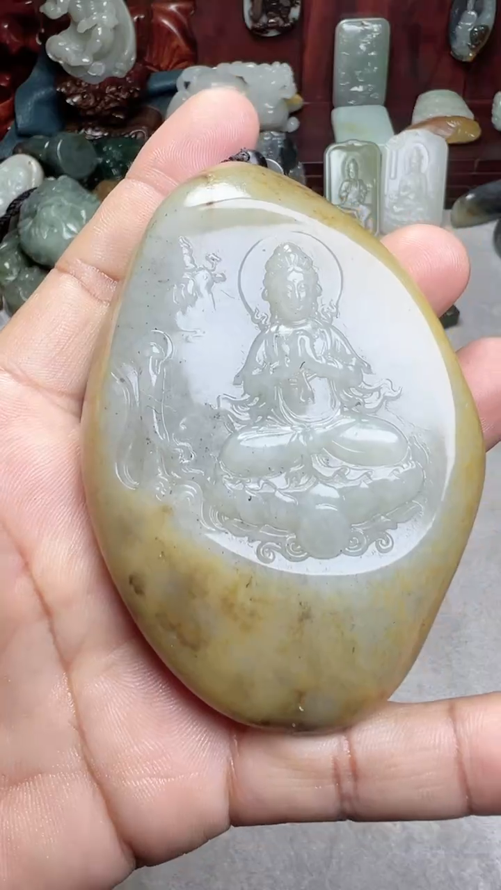 和田玉未镶嵌把件-