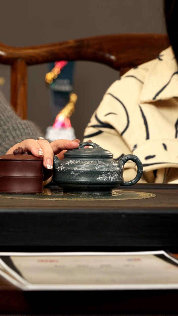 【闪购商品】紫砂茶壶HT 绿泥 双线竹鼓