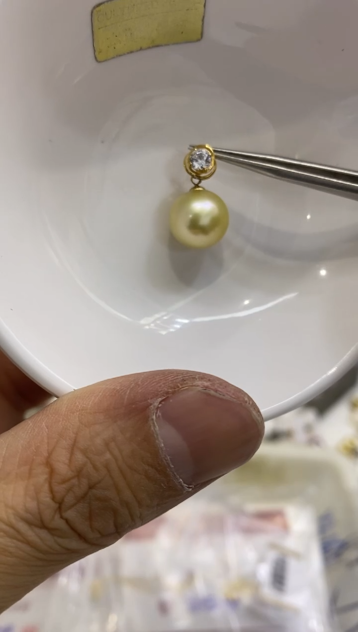 【闪购商品】海水珍珠BG18K金镶嵌珍珠吊坠送金链@@v1481
