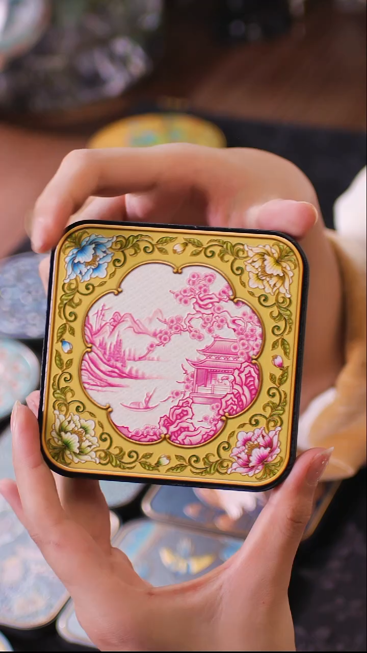 壹藏贰宝赏花镜图案杯垫一片