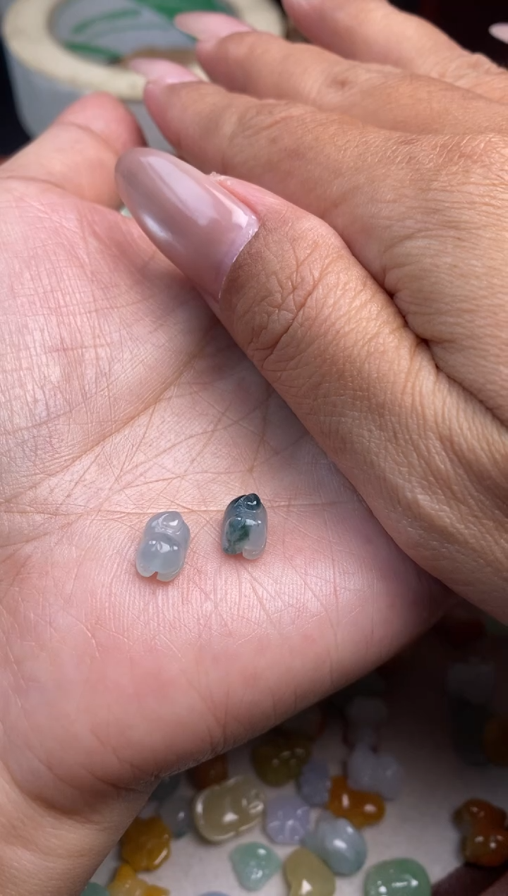 颈饰未镶嵌翡翠橘***授翡翠