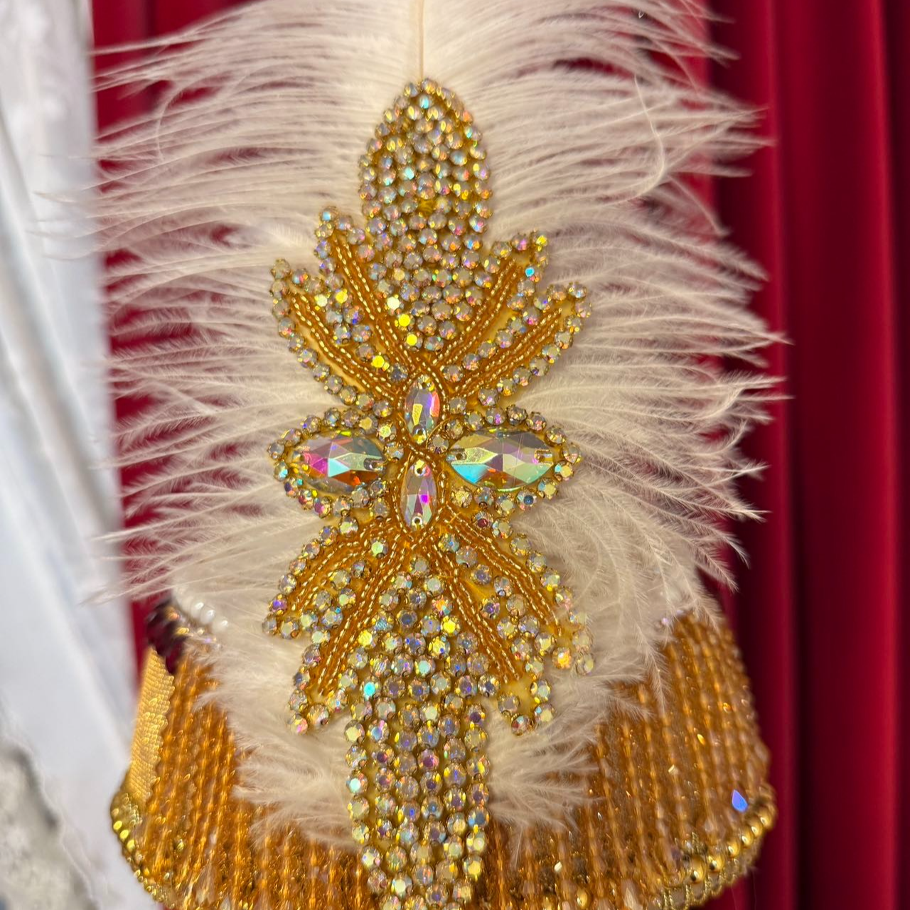 民族风舞台头饰白色羽毛时尚百搭帽子