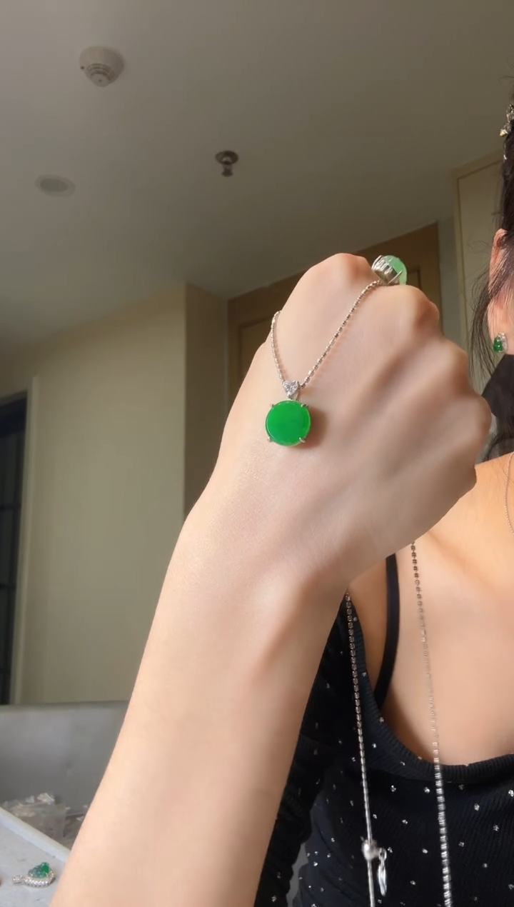 翡翠银S925镶嵌吊坠(不含链)天然翡翠吊坠