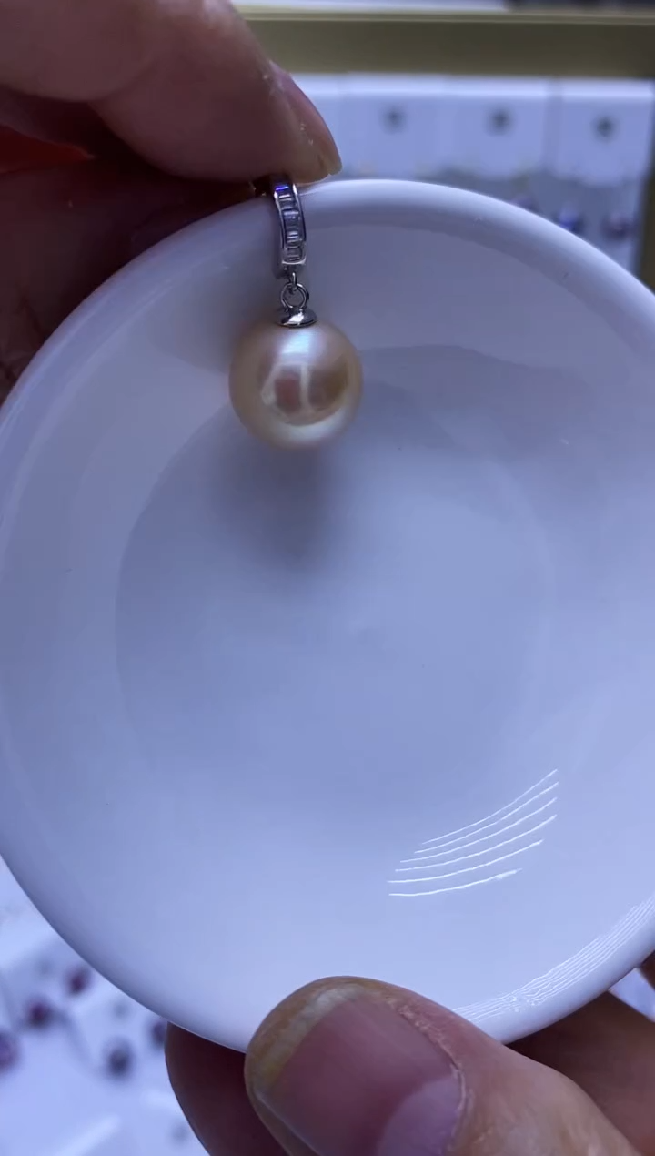 颈饰银S925镶嵌淡水珍珠吊坠