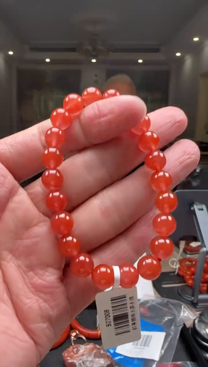 【闪购商品】南红玛瑙8mm保山手串圆珠未镶嵌多样性发一件