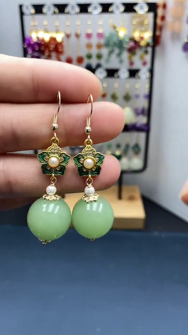 【闪购商品】和田玉耳饰银S925镀金镶嵌尺寸18mmQ1