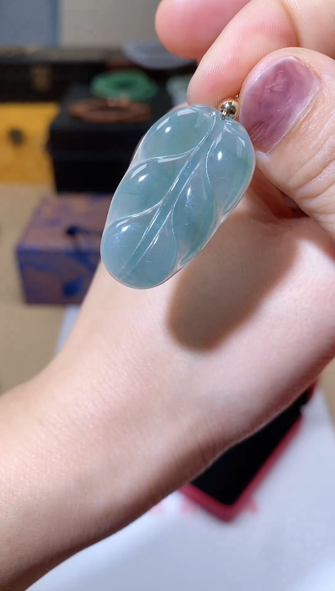 【闪购商品】翡翠吊坠(不含链)未镶嵌天然A货翡翠叶子