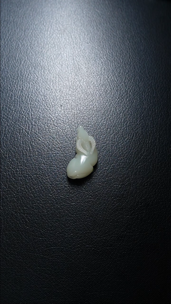 【闪购商品】和田玉颈饰未镶嵌牛