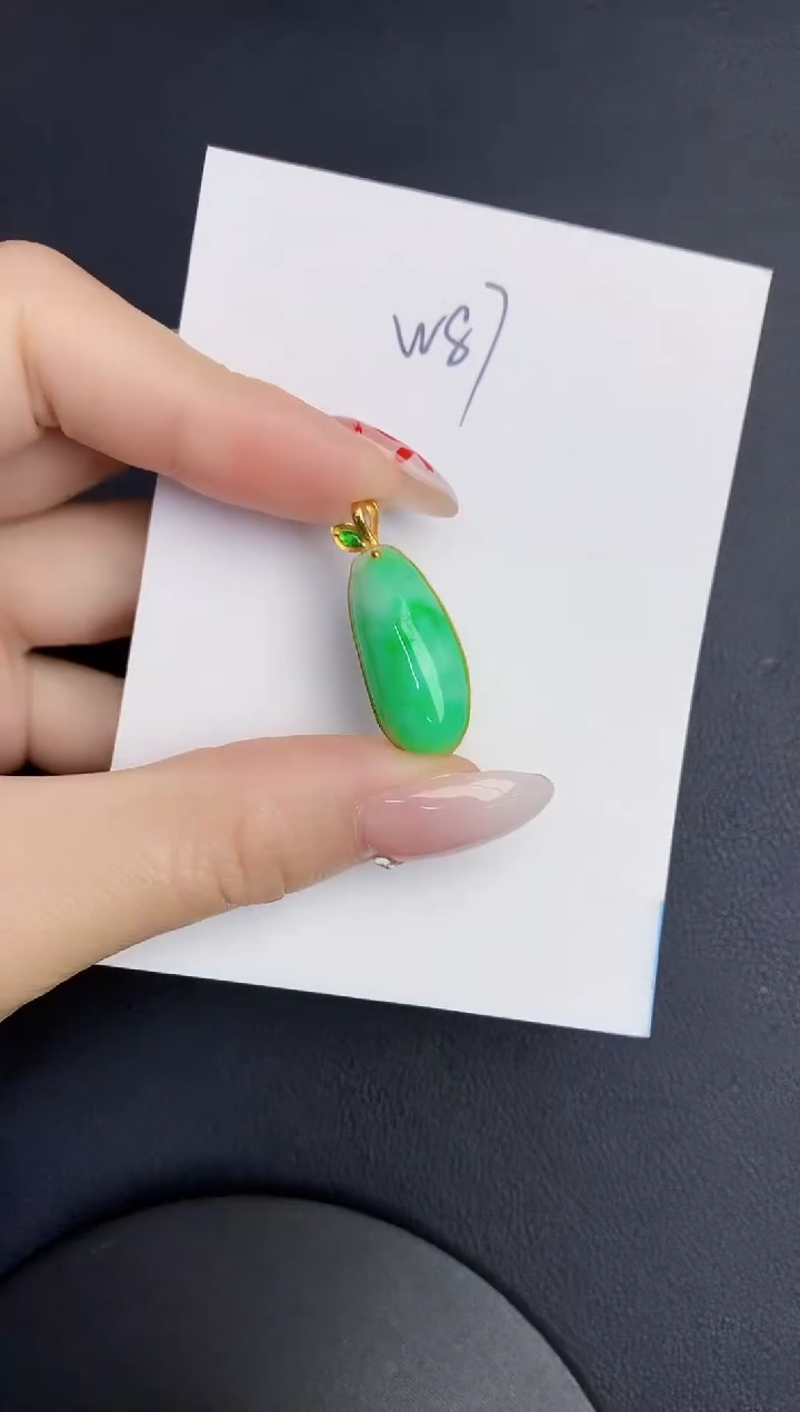 【闪购商品】翡翠颈饰18K金镶嵌0000000000