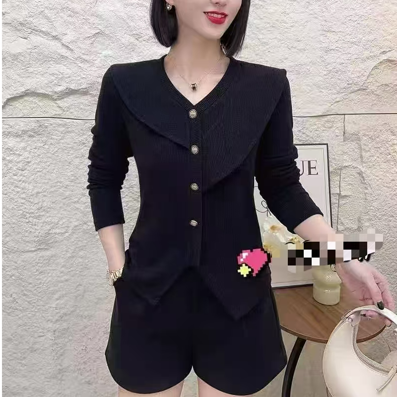 芭莎家早春808时尚洋气荷叶领打底衫