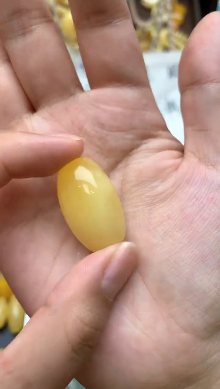 【闪购商品】未镶嵌琥珀珠宝奇石079琥珀蜜蜡花粉有纹小坑介意勿拍