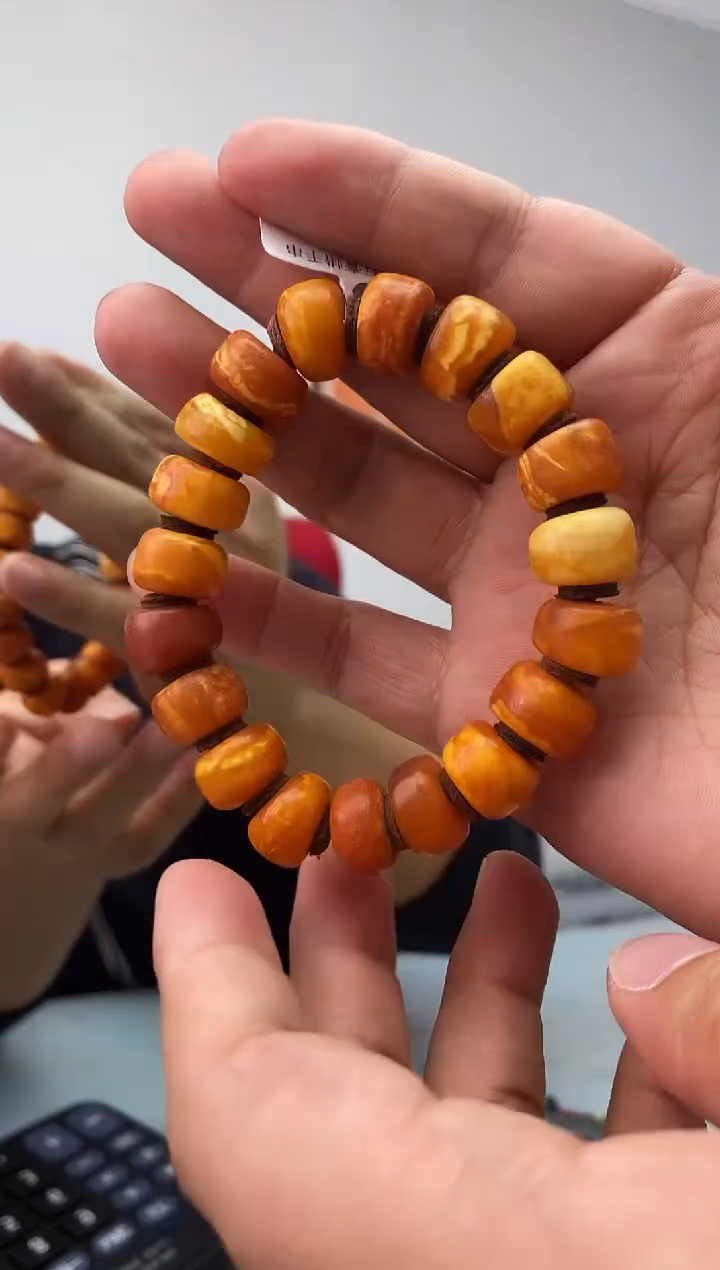 琥珀未镶嵌珠宝奇石假一罚十，发一件024