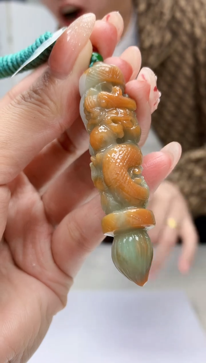 【闪购商品】定制翡翠未镶嵌4812MM-毛货挂件139