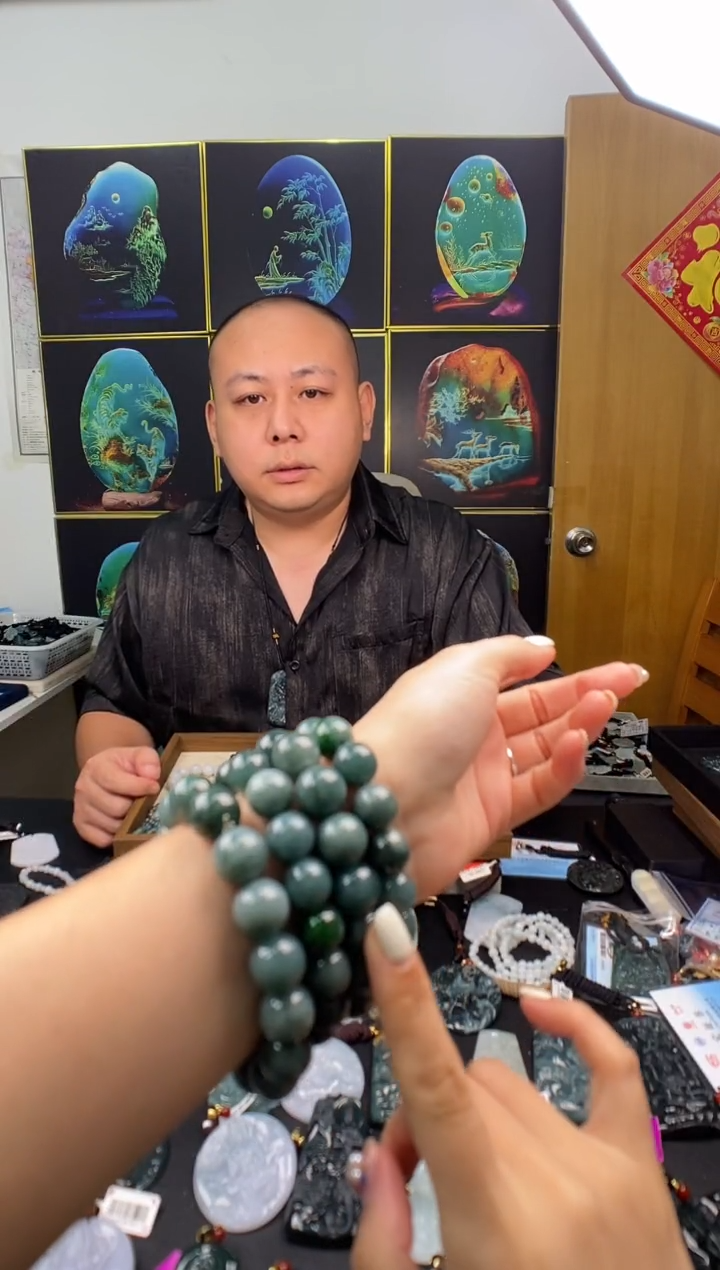 颈饰未镶嵌翡翠多样性发其一