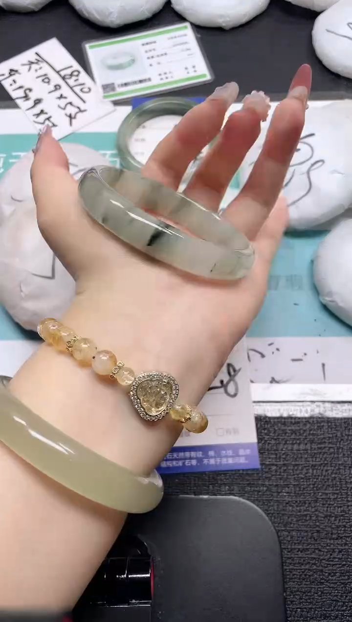 未镶嵌手镯石英质玉20-62