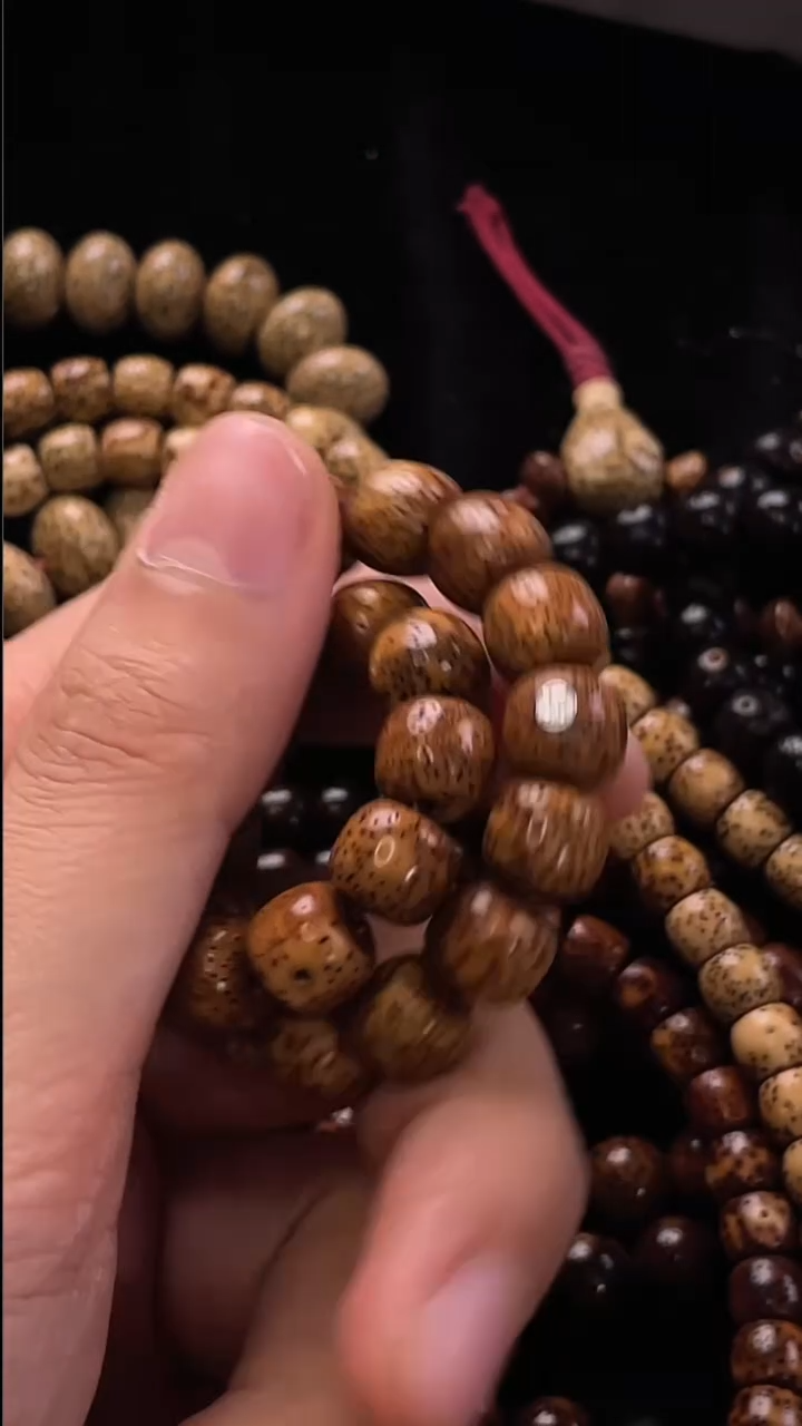 手串星月菩提香***?精工级浅珀桶珠9*8手串