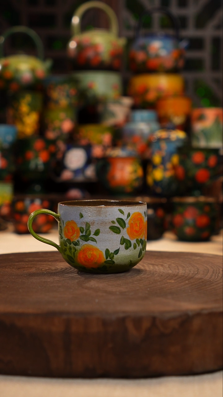 油画    釉下彩   杯子