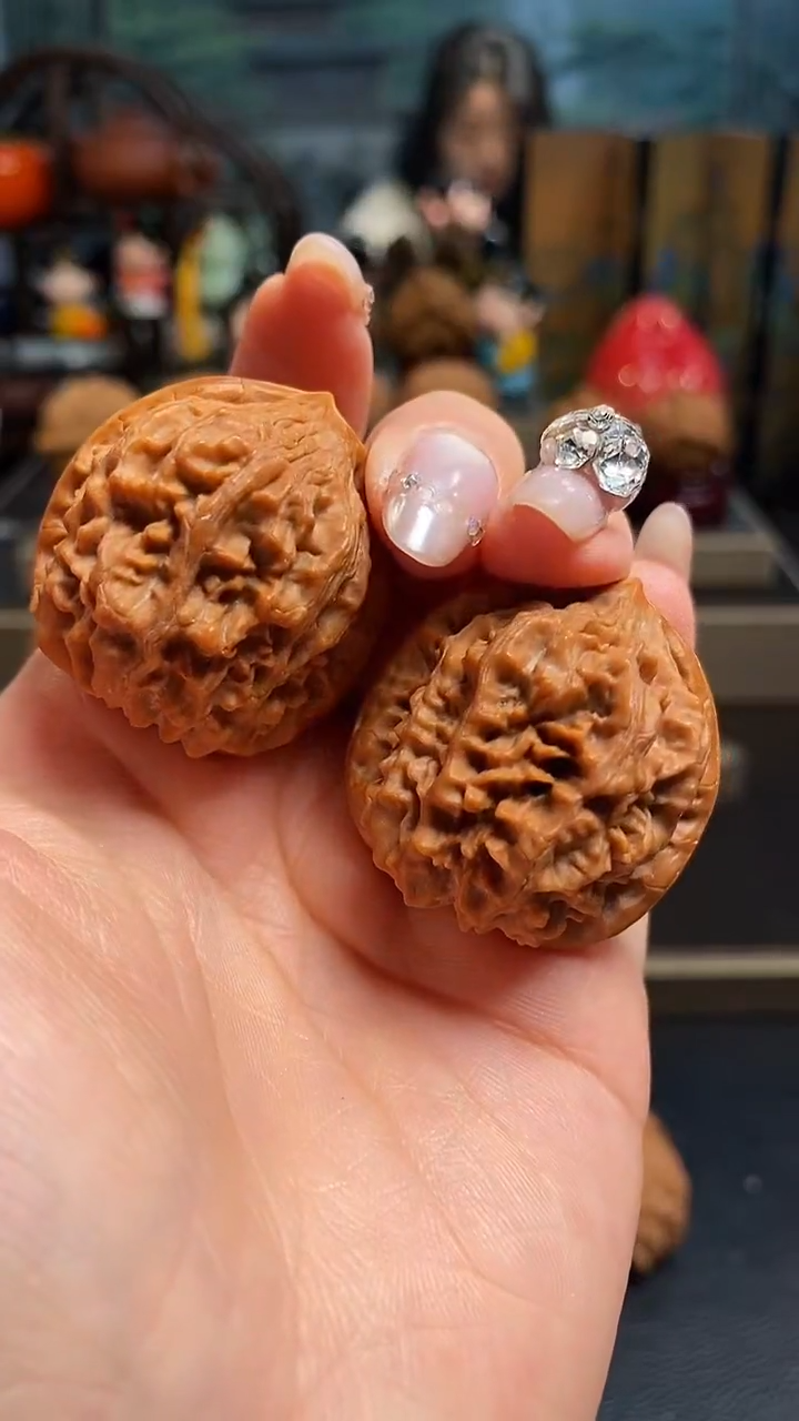 【闪购商品】文玩核桃吊坠H663龙墩34