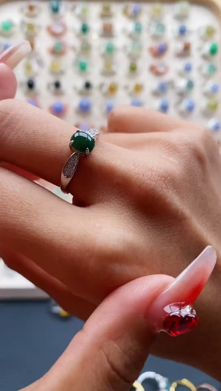 【闪购商品】翡翠戒指银S925镶嵌缅甸天然A货翡翠111 8+10