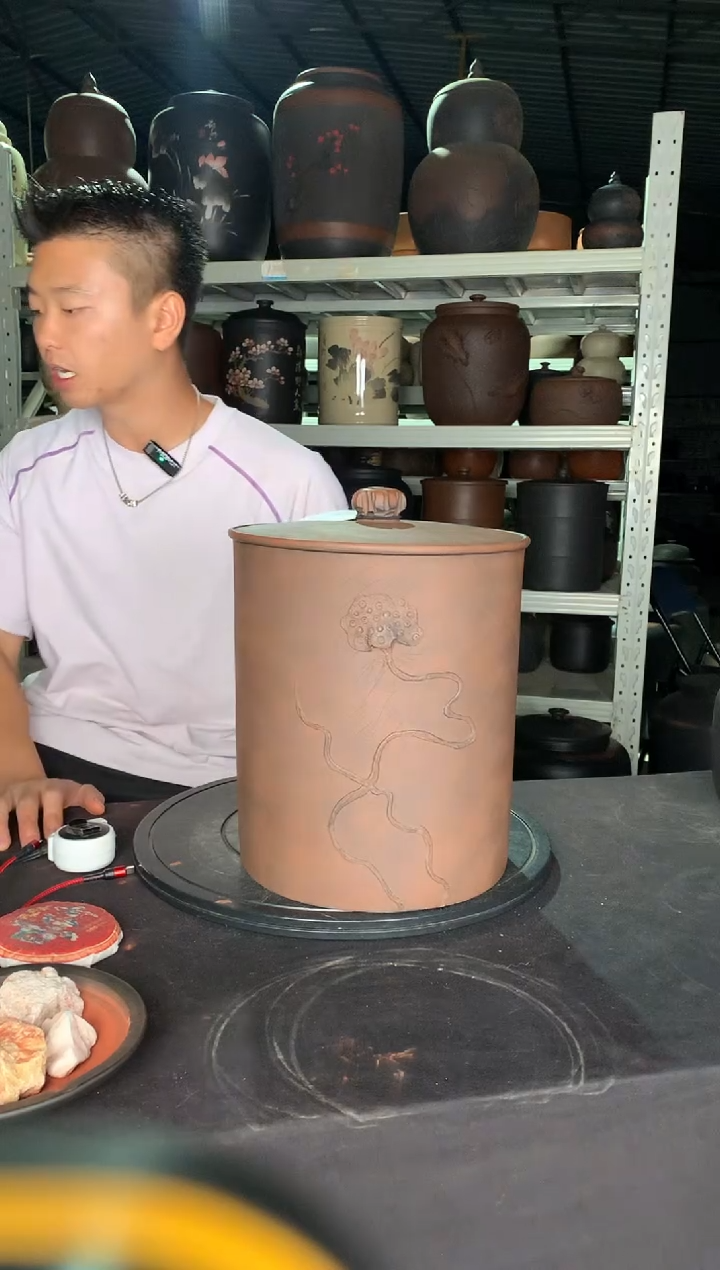 罐菩提纹莲蓬11饼茶叶罐